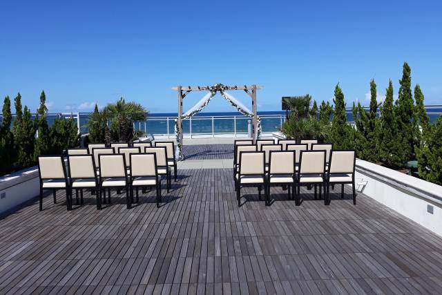 Rock Royalty Terrace Ceremony