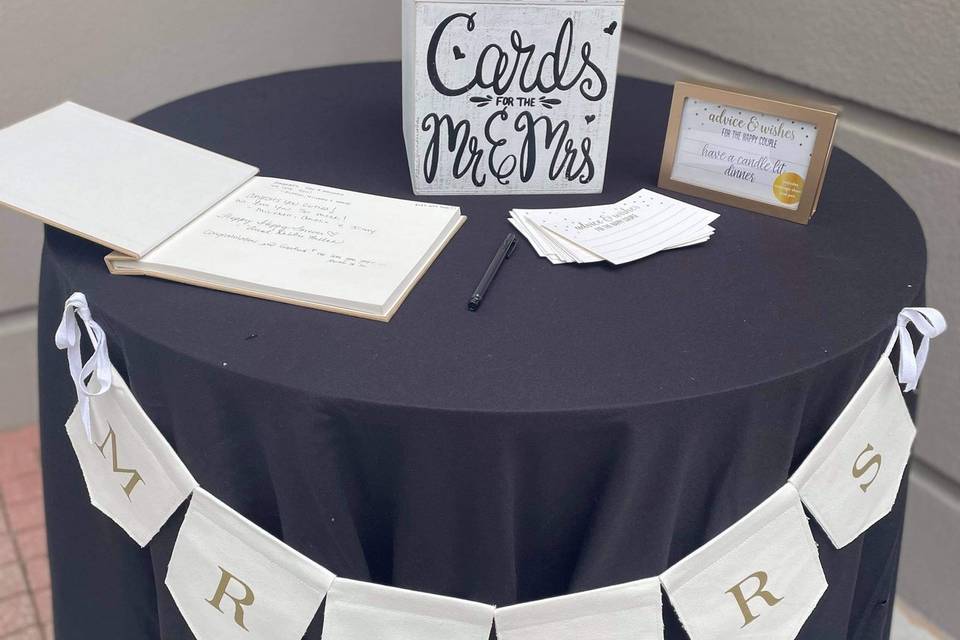 Greeting table