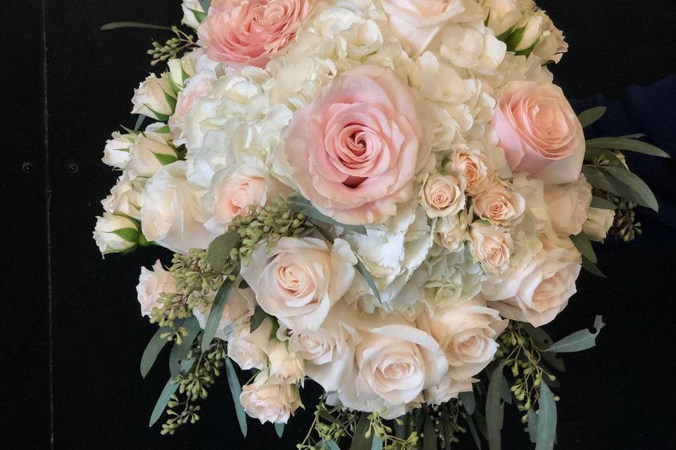 Pink and white bridal bouquet