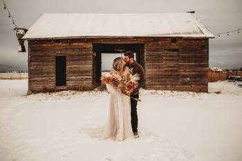 Winter elopement