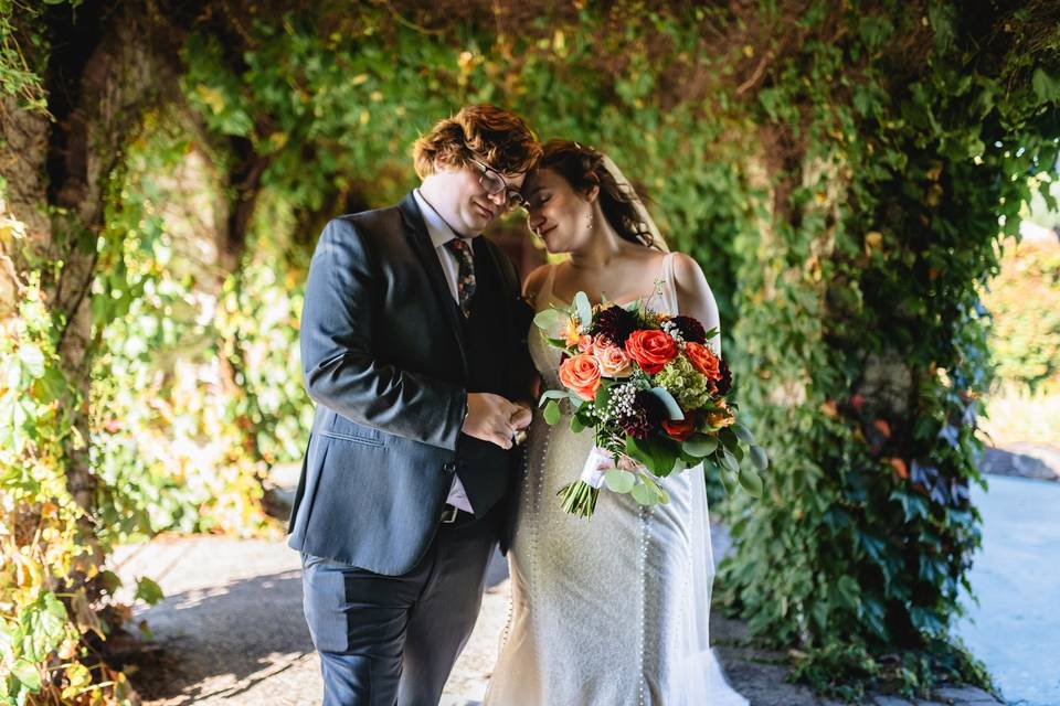 Romantic moment in ivy path
