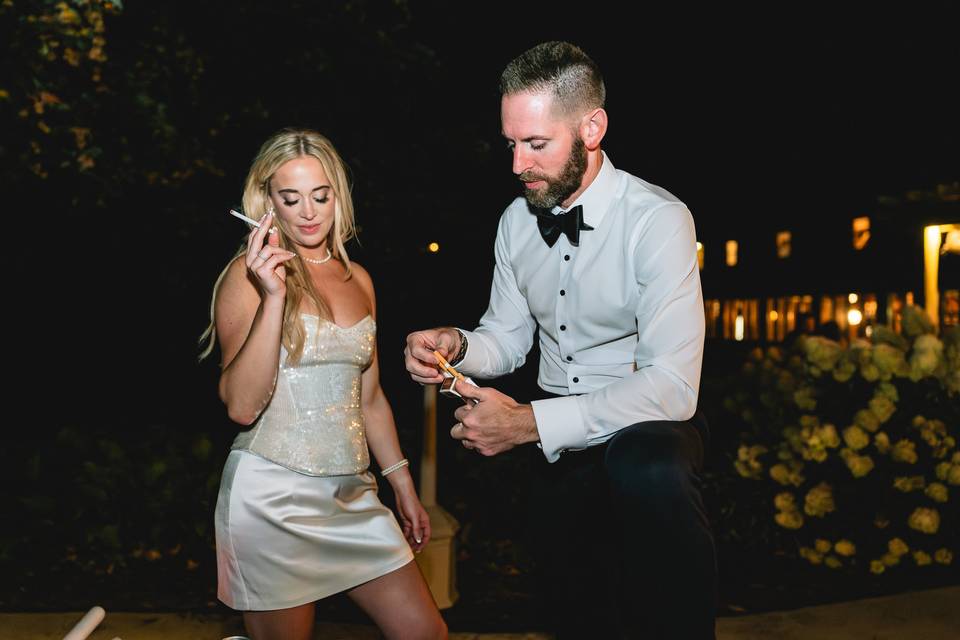 Cigarette bar