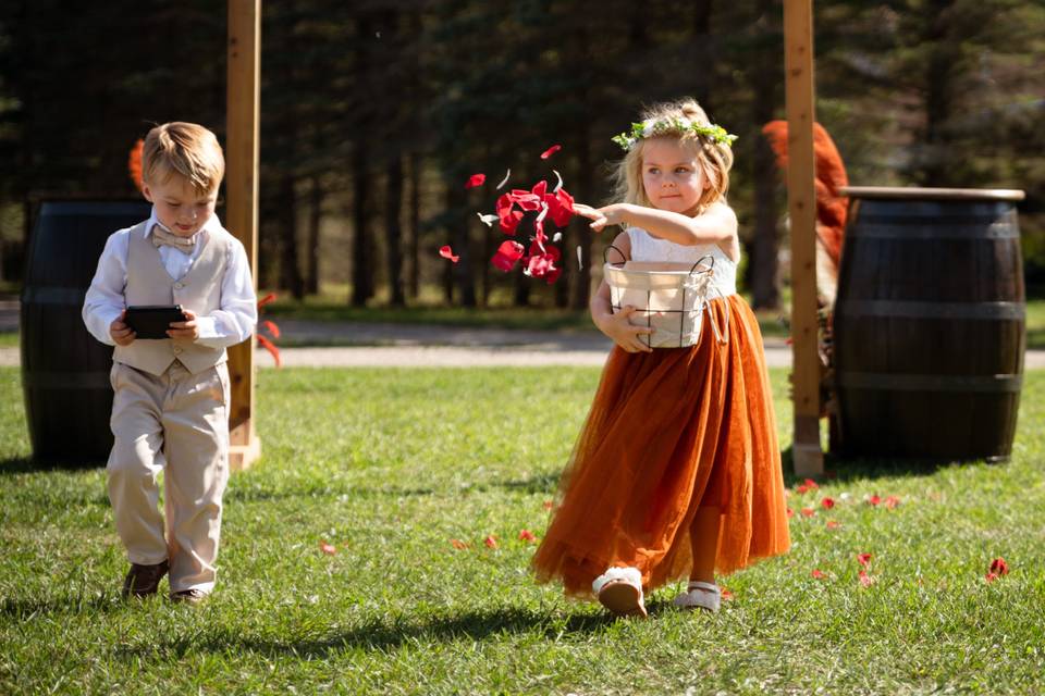 Flower girl and ring bearer