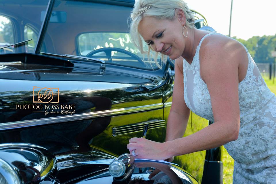 Bride signing certificate.