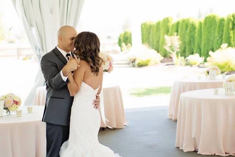 Reception under the tent