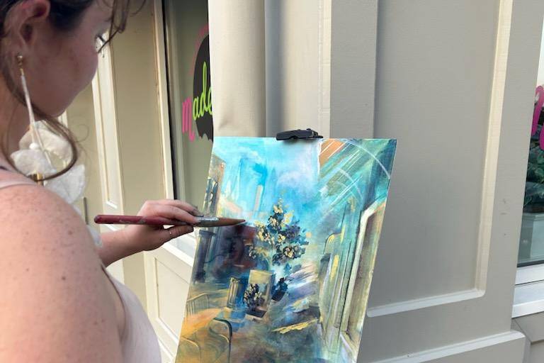 Live street painting