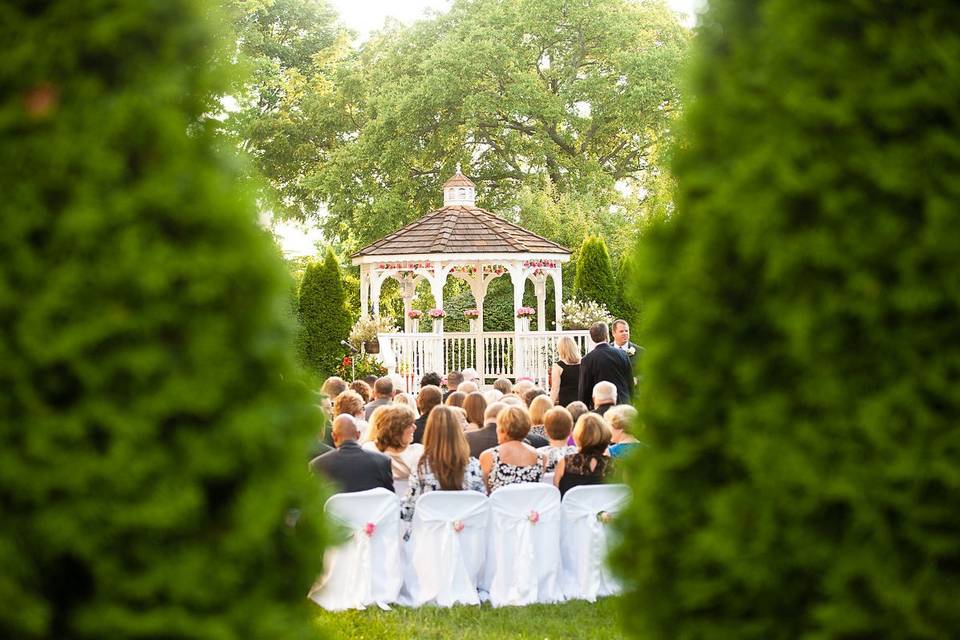 Ceremony Peek