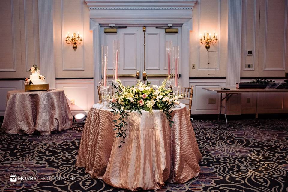 Sweetheart Table