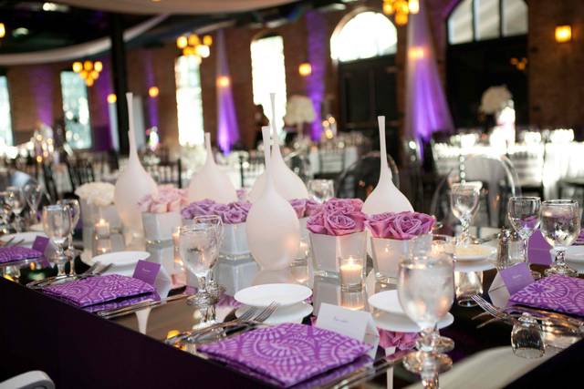 Purple ombre head table with custom napkins and blown glass vases.
copyright: Kelly Brown Weddings