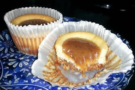 Caramel Cheesecake Cupcake