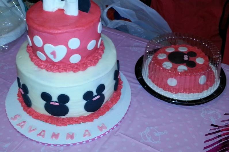 Minnie Mouse Birthday Cake and Smash Cake