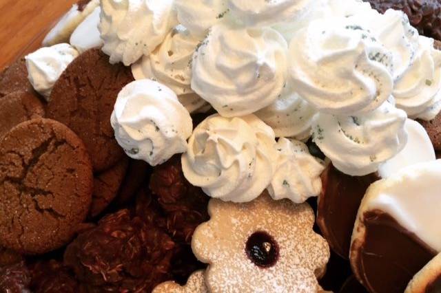 Assorted Cookie Tray