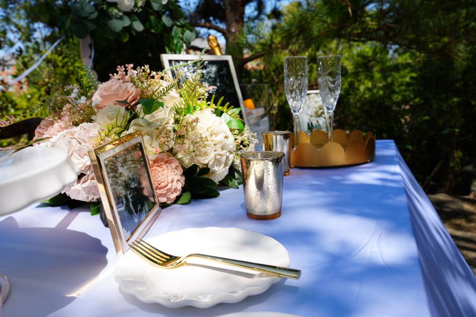 The Sweetheart Table