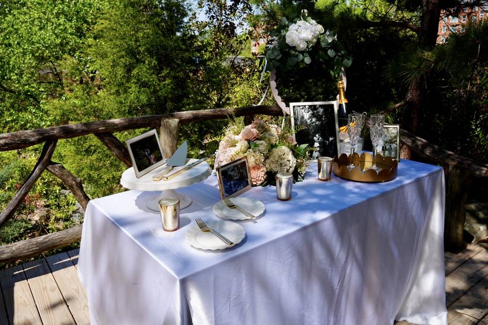 The Sweetheart Table