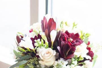 Burgundy/ cream bouquet