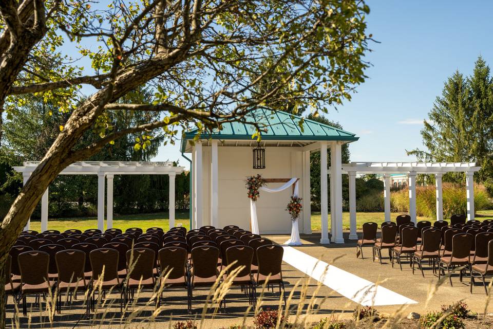 Outdoor Ceremony Altar