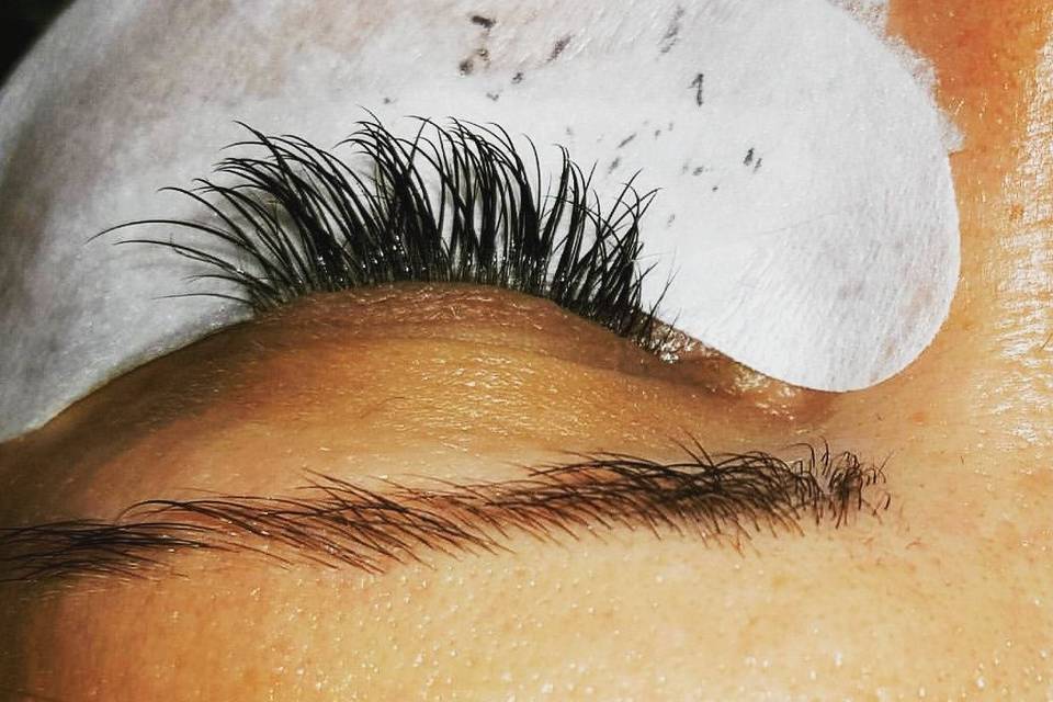 Lash extensions