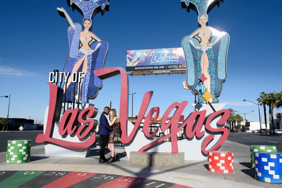 New Las Vegas sign