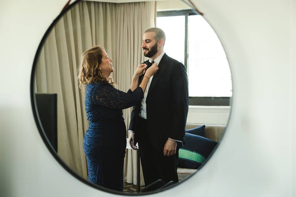 Groom and his mom moment