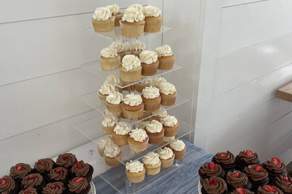 Love Story Cakes