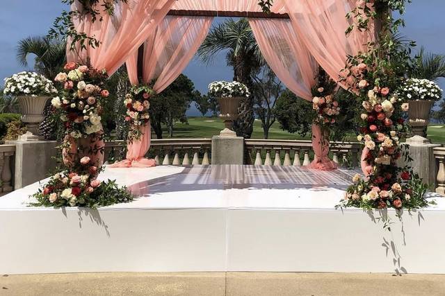 Romantic Mandap