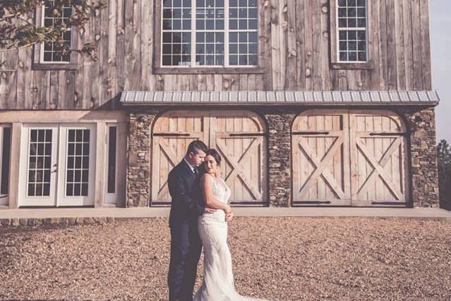 Zimmerwald Estate Barn & Grainery