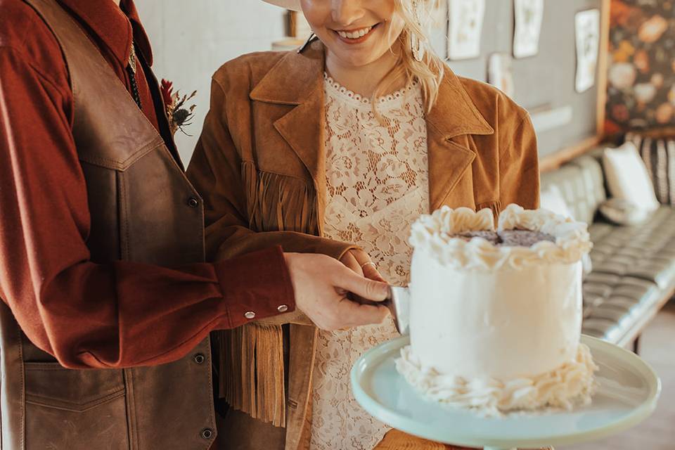 Cake cutting