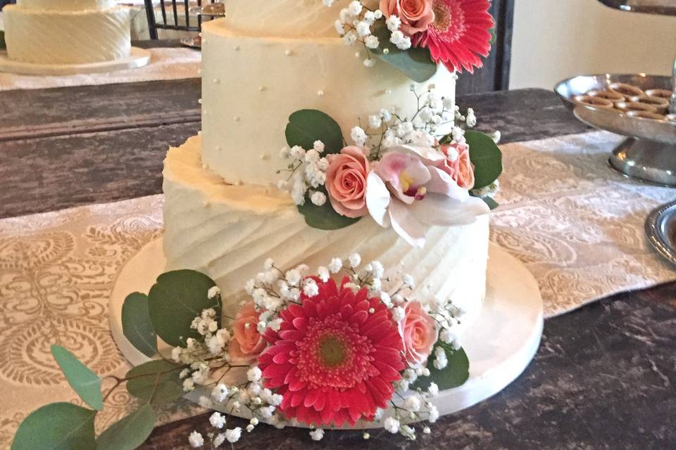 Textured Buttercream with flowers