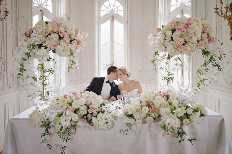 Sweetheart table