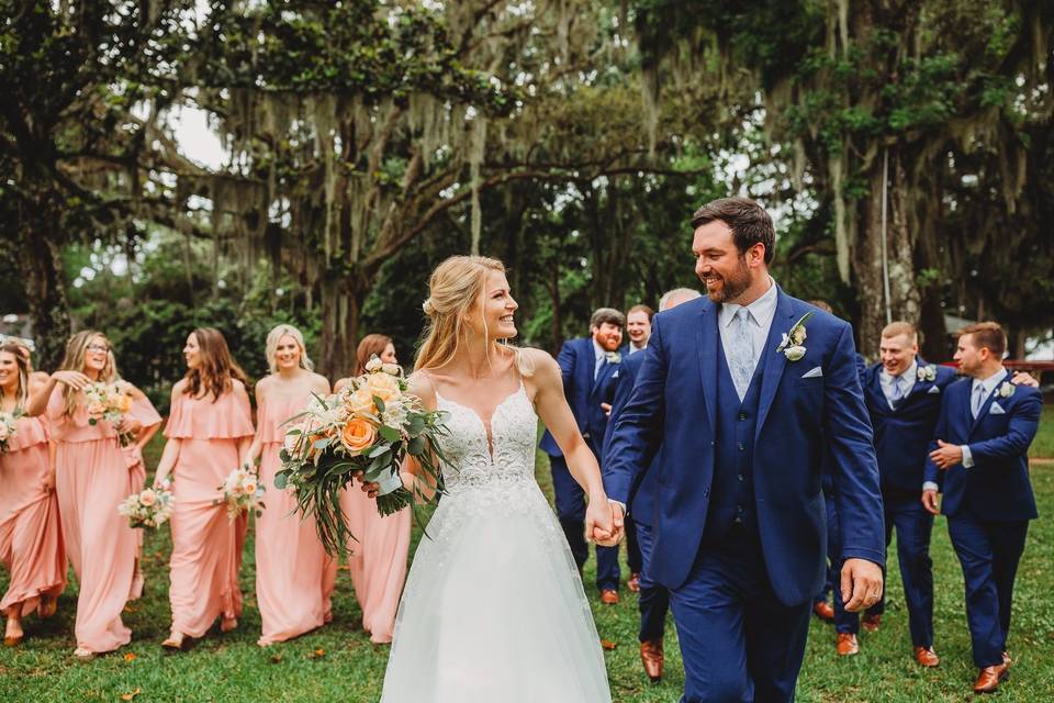 The wedding party - Parentheses Photography