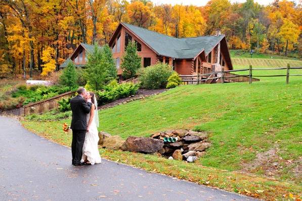 Fall wedding at Boulder Ridge Lodge