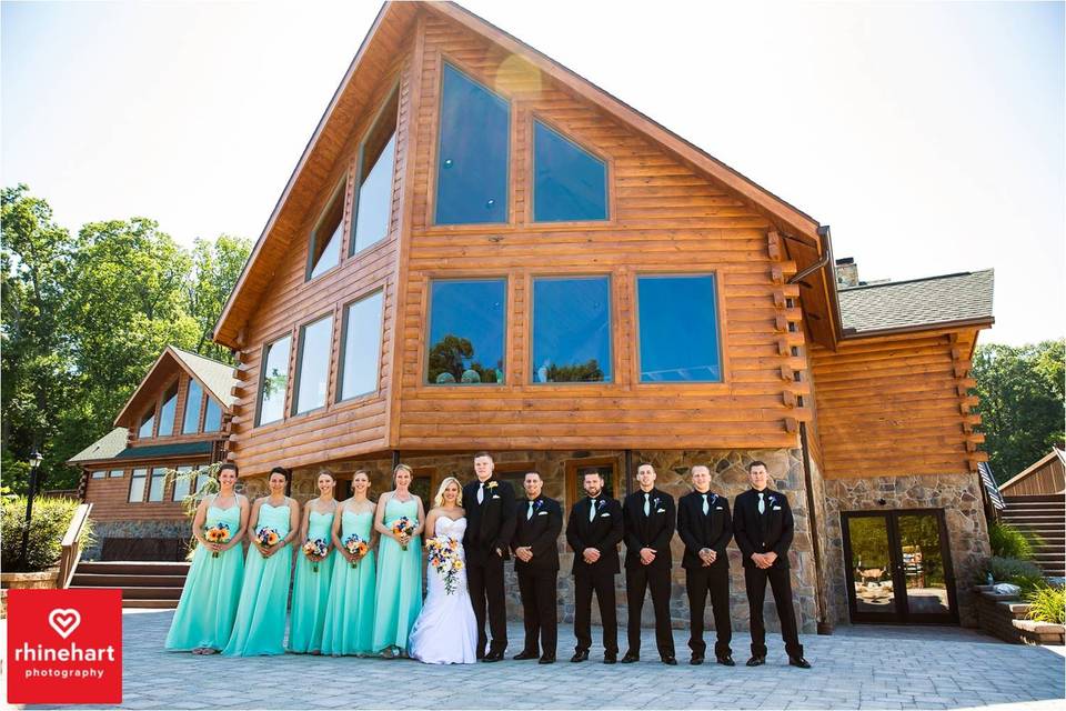 The couple with their bridesmaids and groomsmen