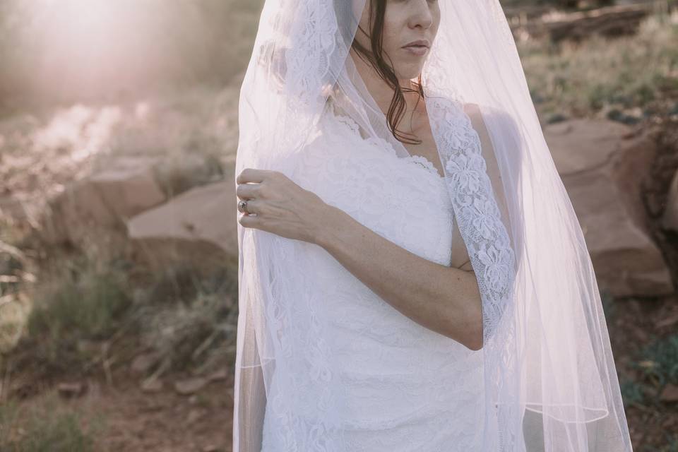 Ring & Veil details