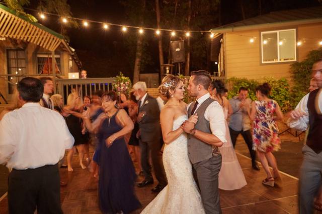 Newlyweds on the dance floor