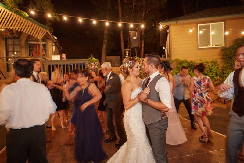 Newlyweds on the dance floor