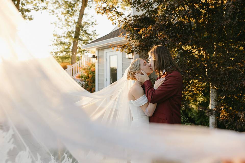 October wedding