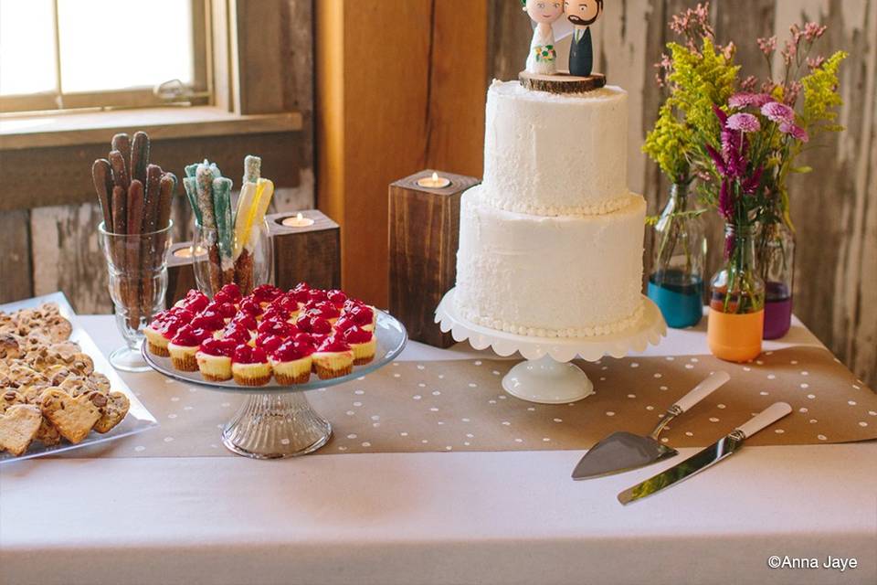 Dessert table - wedding cake