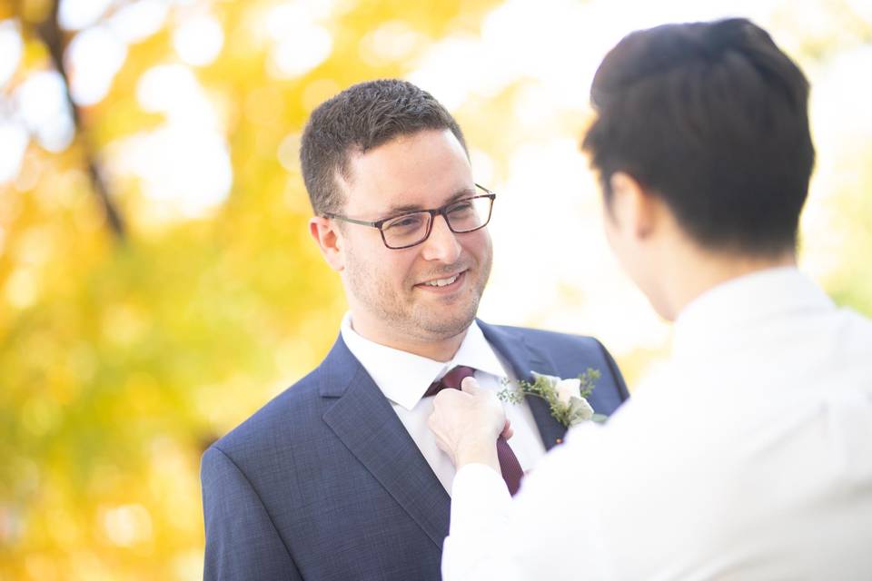 Groomsmen getting ready