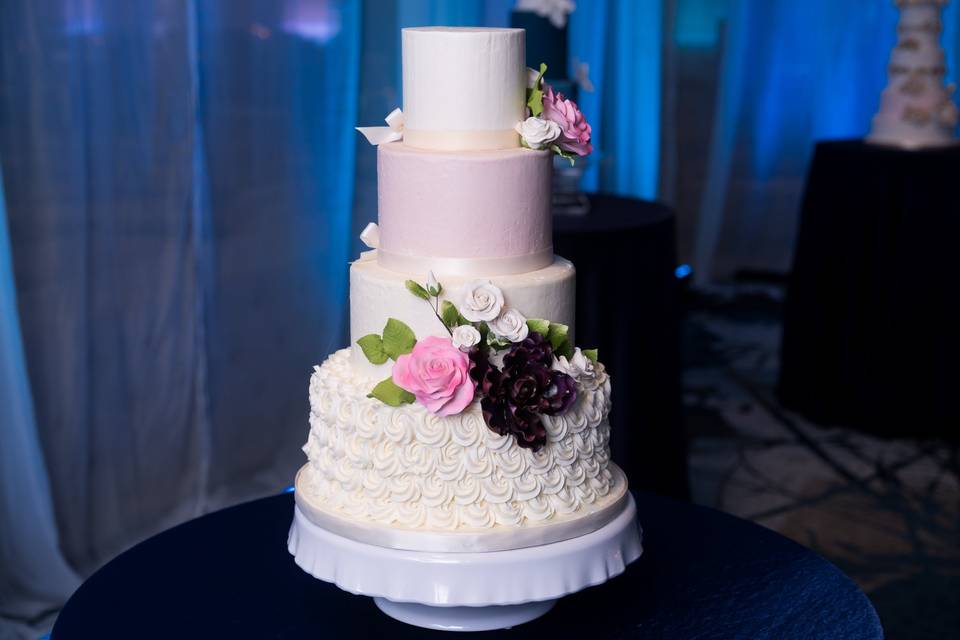 Custom Wedding Cakes