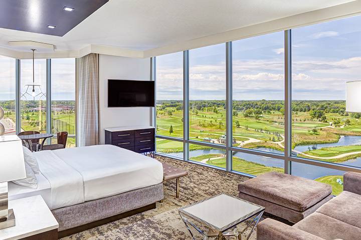 Promenade Tower Suite