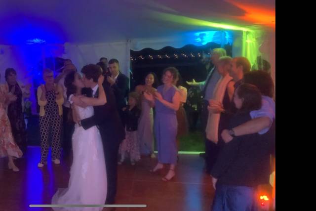 Small,wonderful farm wedding