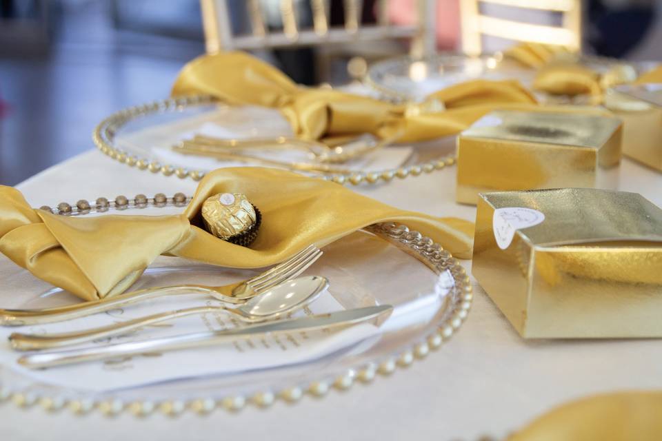 Place settings