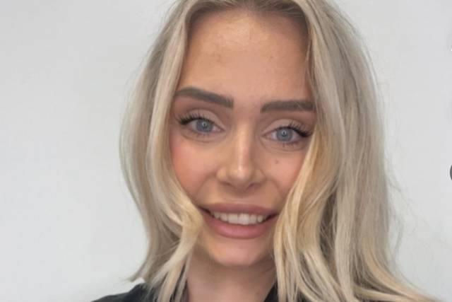 Lauren, Esti