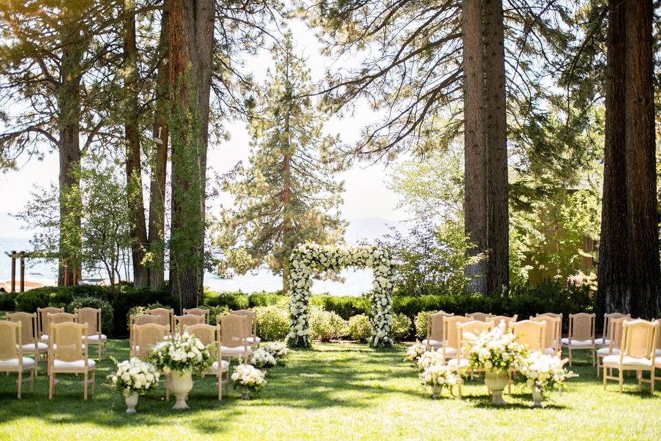 Cottage Green Ceremony