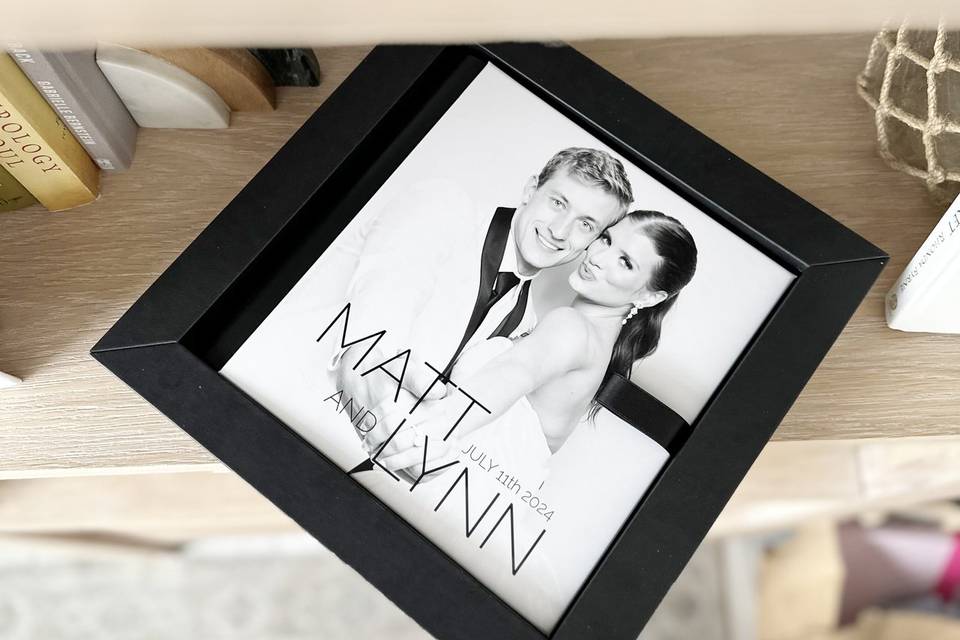 White Tie Modern Photo Booths