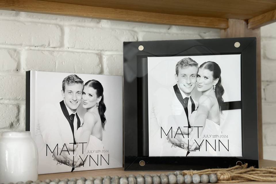 White Tie Modern Photo Booths