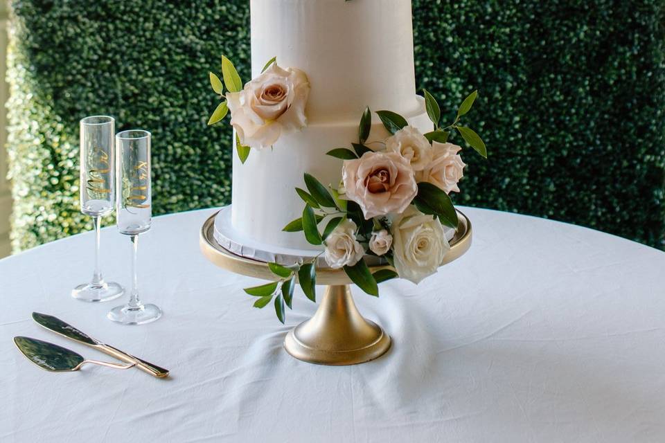 Elegant and floral