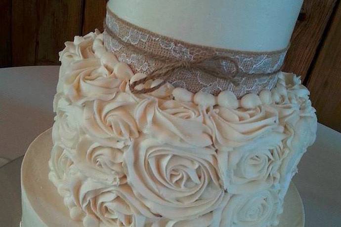 Lesley's Creative Cakes, Flowers & Catering