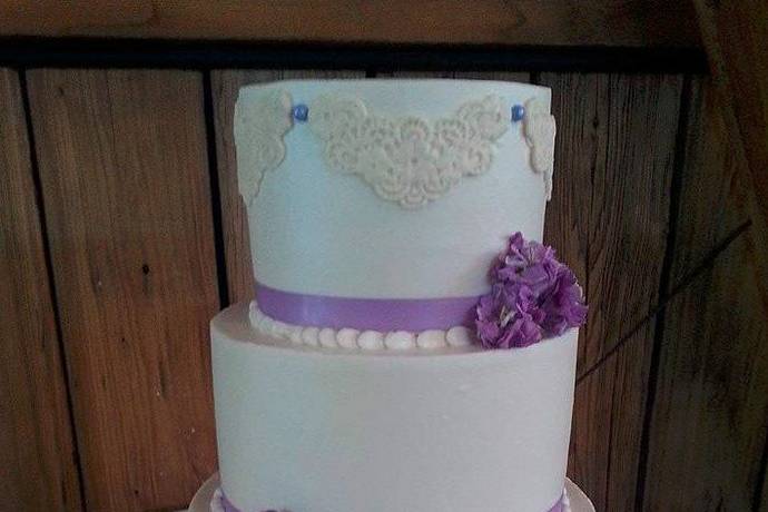 Lesley's Creative Cakes, Flowers & Catering