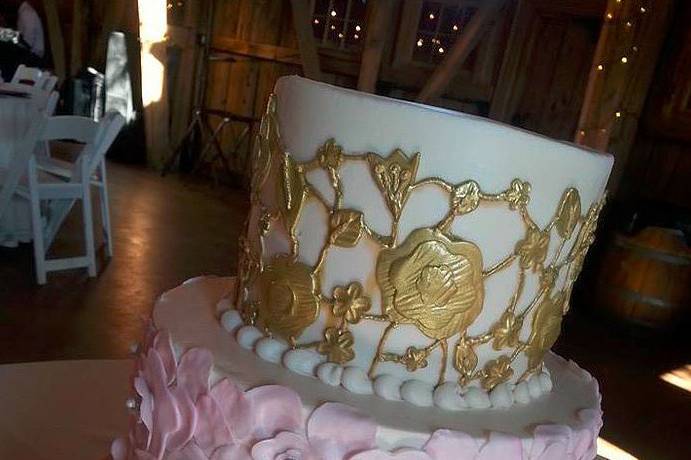 Lesley's Creative Cakes, Flowers & Catering